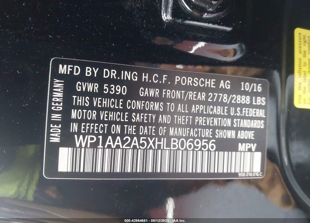 2017 PORSCHE MACAN VIN: WP1AA2A5XHLB06956