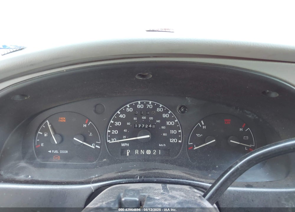 2000 FORD RANGER XL/XLT VIN: 1FTYR14V5YPA87255