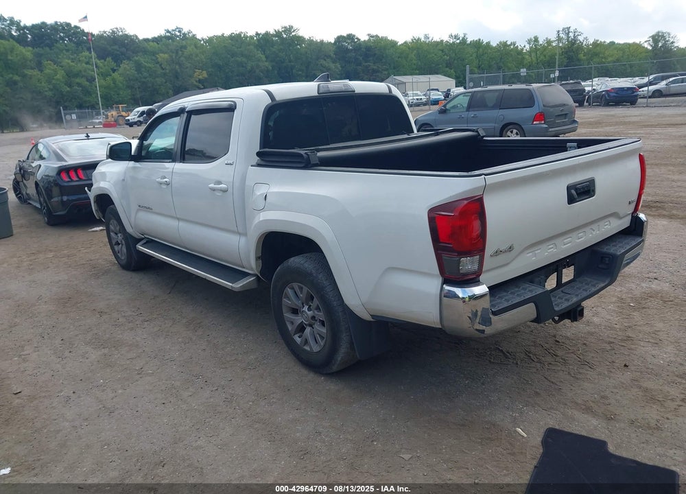 2019 TOYOTA TACOMA VIN: 5TFCZ5AN8KX194944
