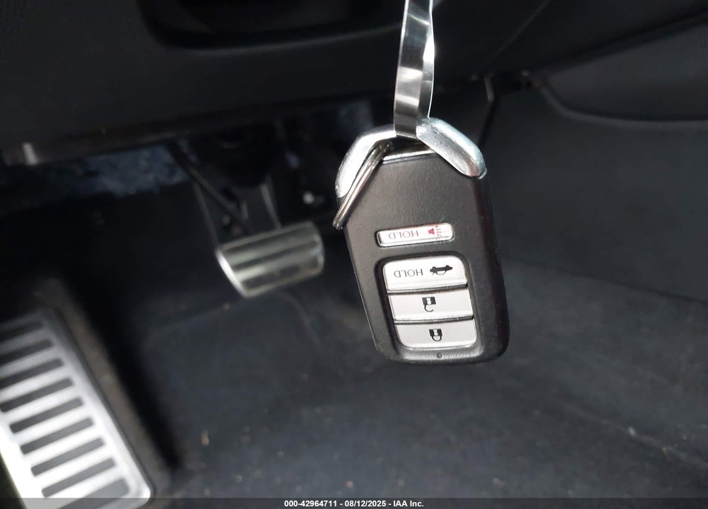 2018 HONDA ACCORD VIN: 1HGCV1F30JA142500