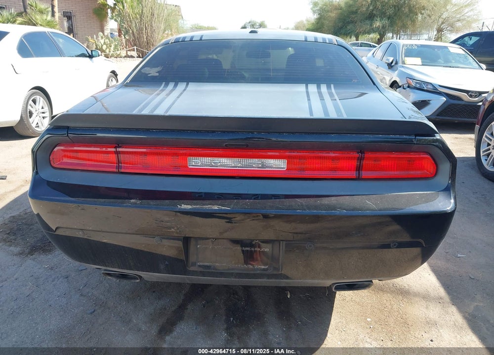 2014 DODGE CHALLENGER SHAKER PKG VIN: 2C3CDYBT7EH281812