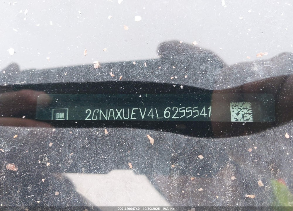 2020 CHEVROLET EQUINOX VIN: 2GNAXUEV4L6255541