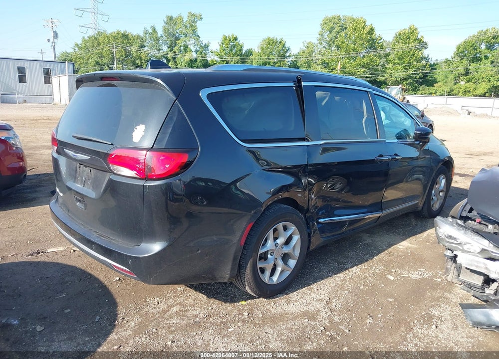 2020 CHRYSLER PACIFICA TOURING L PLUS VIN: 2C4RC1EG0LR108848