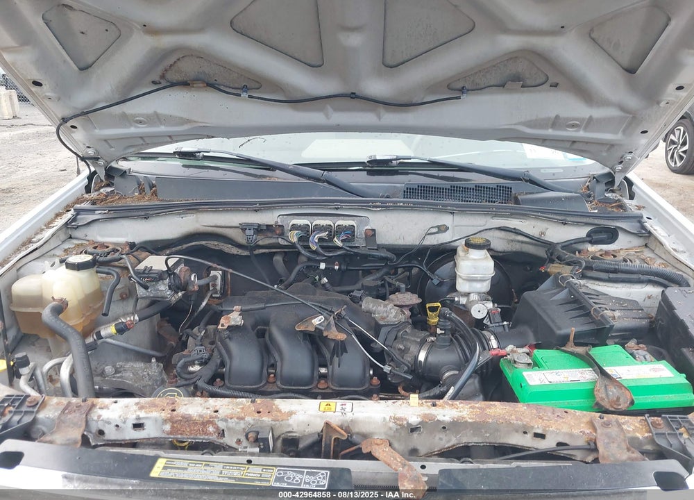 2008 FORD ESCAPE XLT VIN: 1FMCU93148KA56013