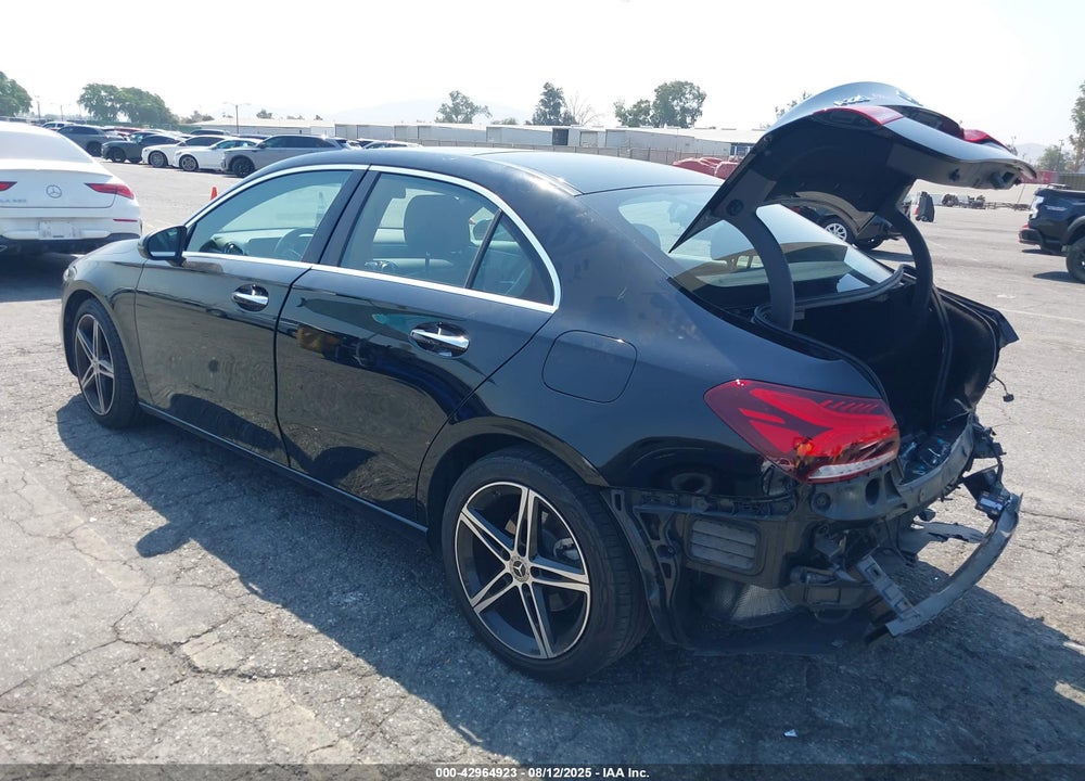 2022 MERCEDES-BENZ A-CLASS VIN: W1K3G4EB3NJ353544