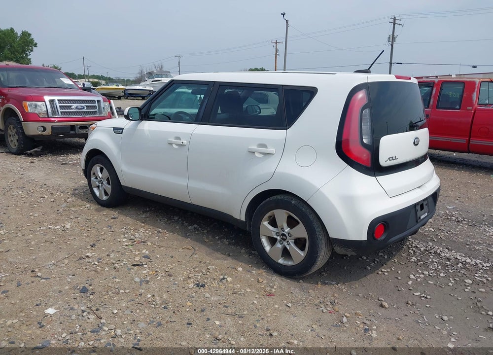 2017 KIA SOUL VIN: KNDJN2A27H7419760