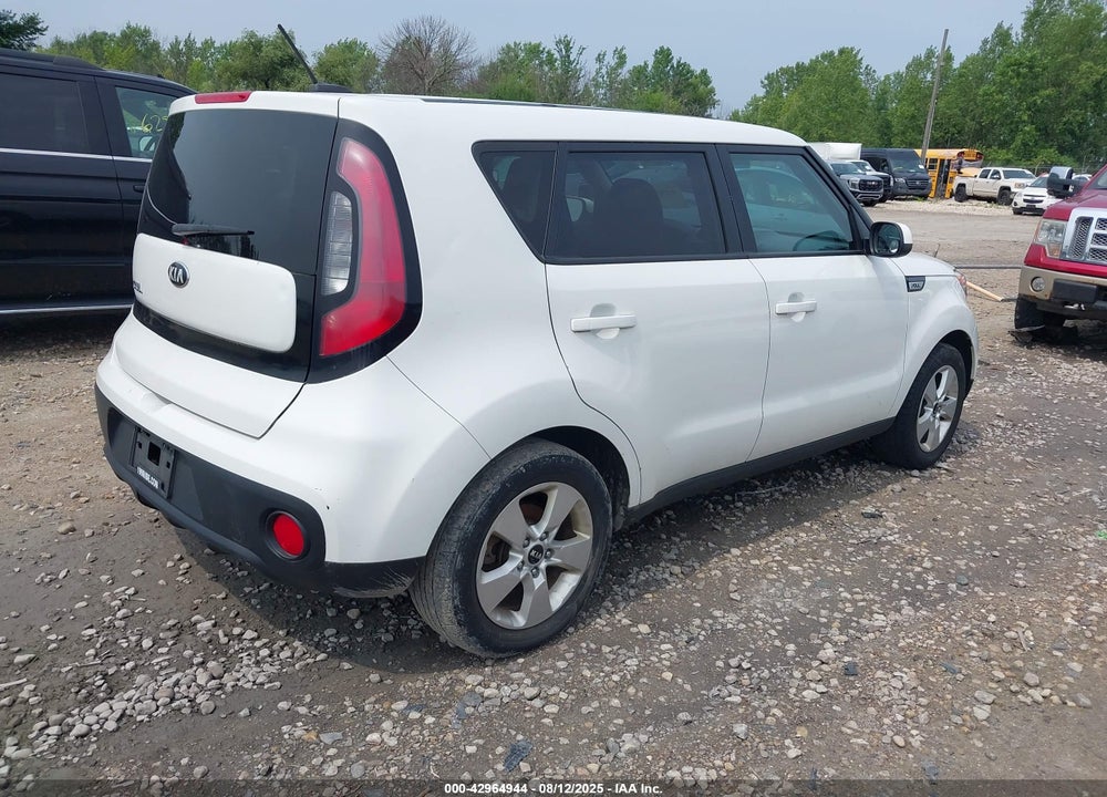 2017 KIA SOUL VIN: KNDJN2A27H7419760