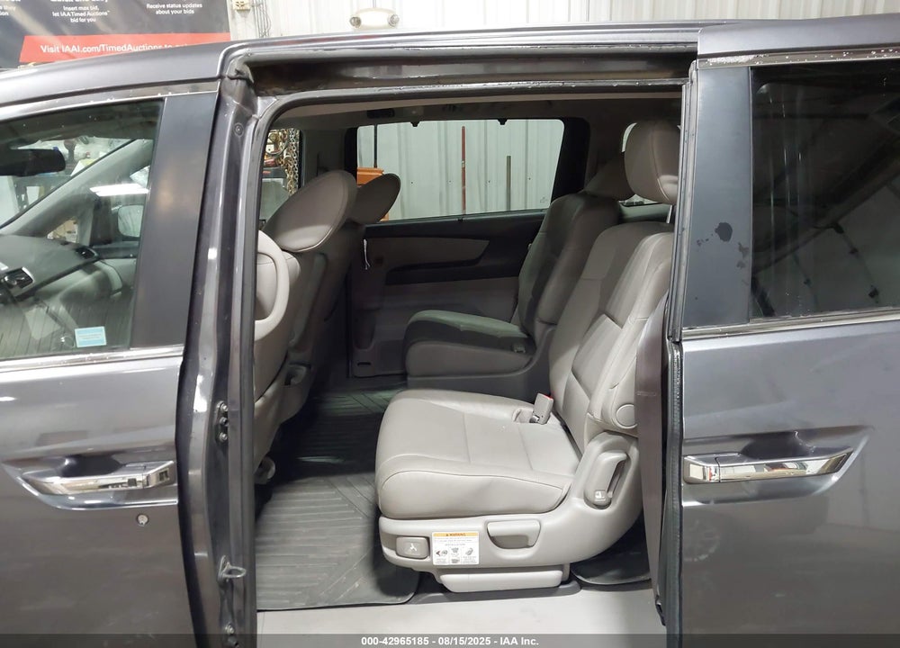 2016 HONDA ODYSSEY EX-L VIN: 5FNRL5H67GB108650