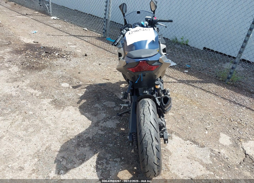 2023 KAWASAKI EX400 VIN: JKAEXKH17PDAN6611