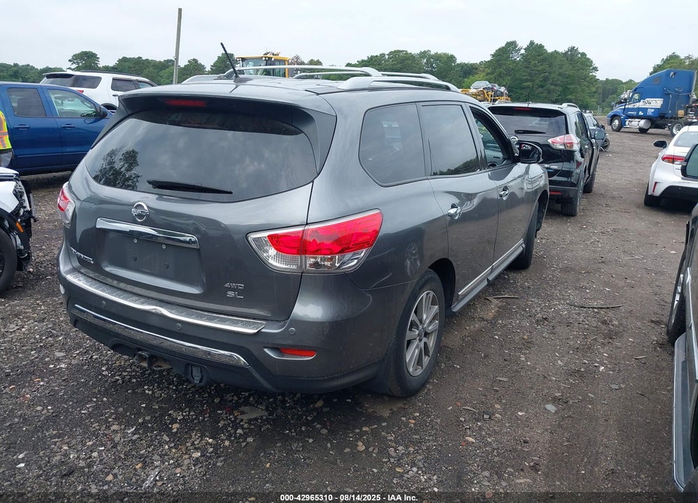 2015 NISSAN PATHFINDER VIN: 5N1AR2MM4FC700979