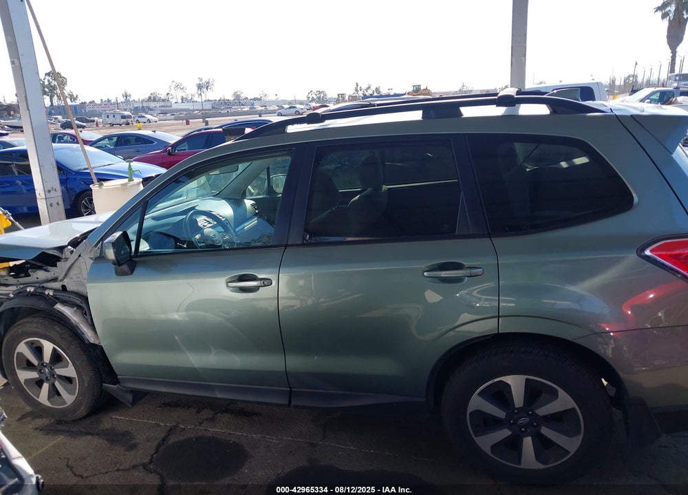 2018 SUBARU FORESTER VIN: JF2SJAGC5JH580636