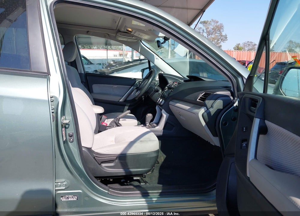 2018 SUBARU FORESTER VIN: JF2SJAGC5JH580636