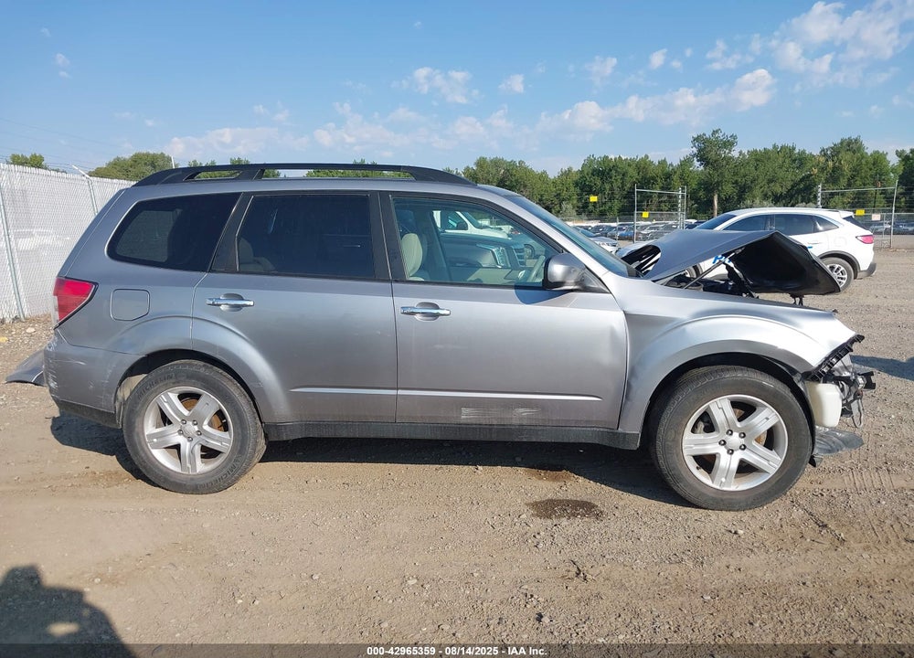 2009 SUBARU FORESTER VIN: JF2SH63619H758384
