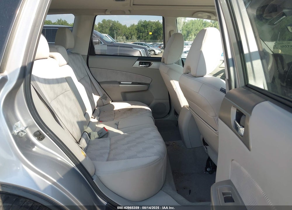 2009 SUBARU FORESTER VIN: JF2SH63619H758384