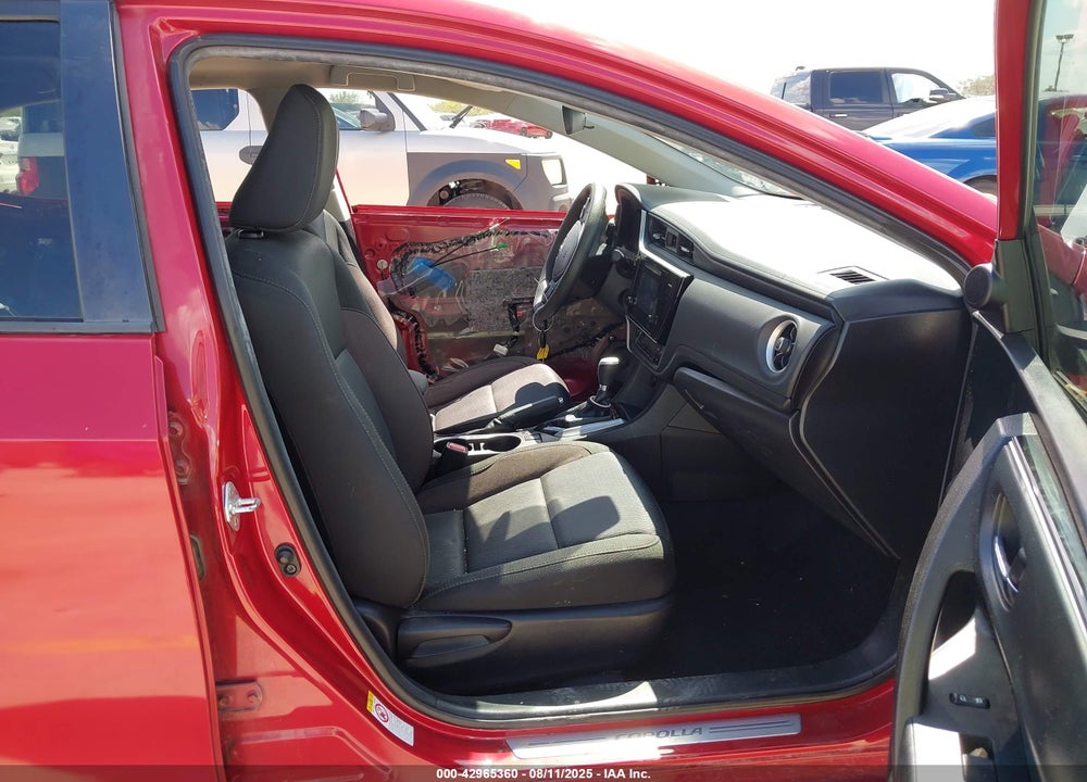 2017 TOYOTA COROLLA VIN: 5YFBURHE0HP665709