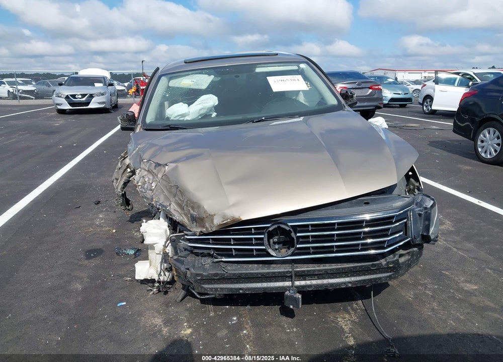 2016 VOLKSWAGEN PASSAT VIN: 1VWBT7A38GC016650