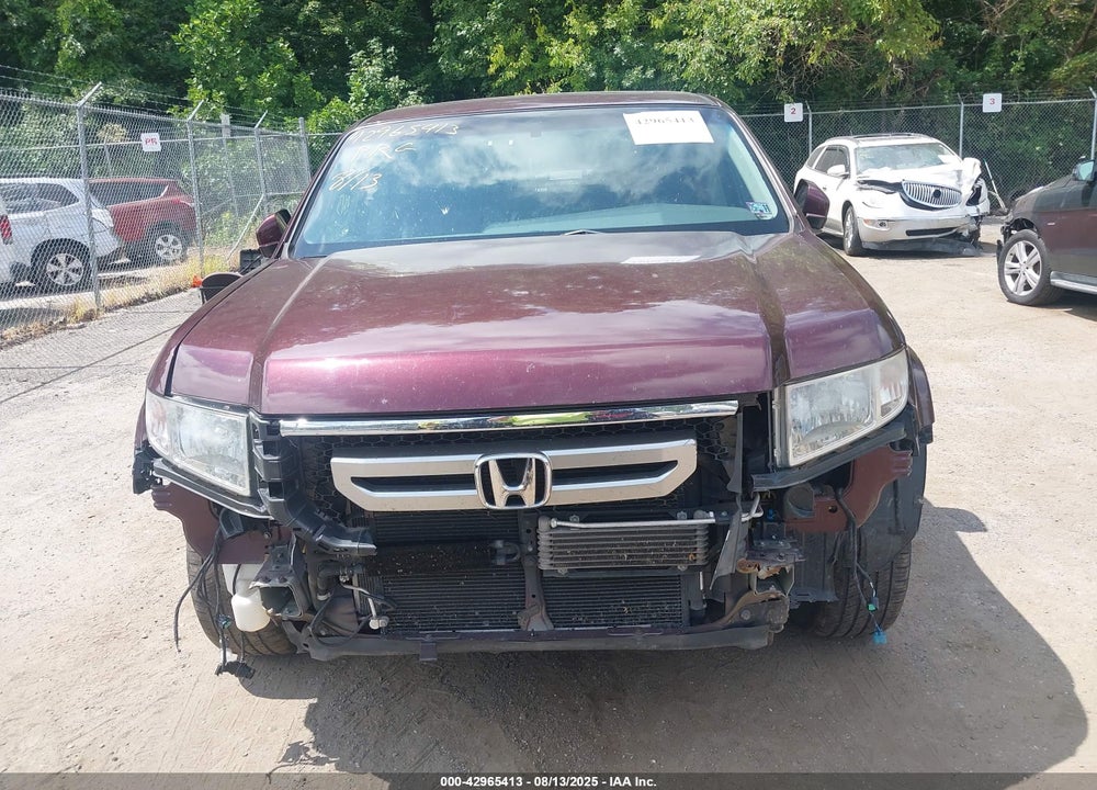 2011 HONDA RIDGELINE RTL VIN: 5FPYK1F52BB011423