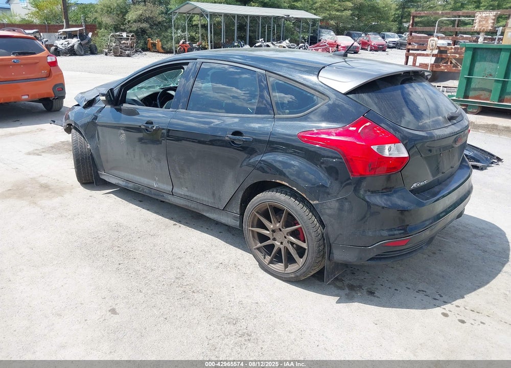 2014 FORD FOCUS ST VIN: 1FADP3L98EL127163