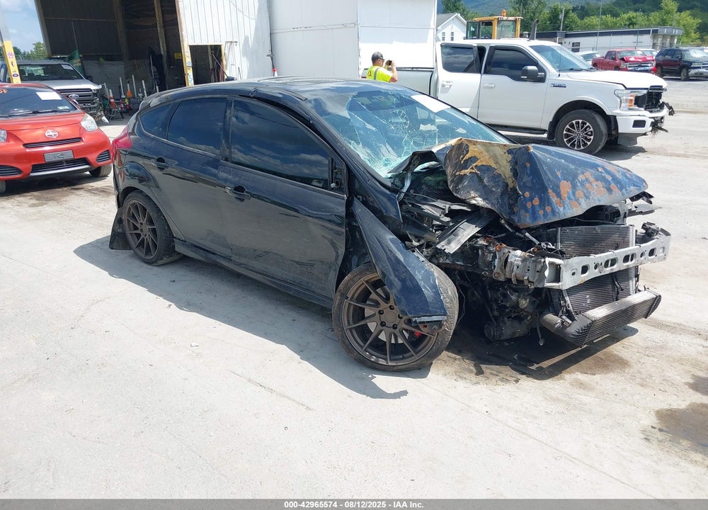 2014 FORD FOCUS ST VIN: 1FADP3L98EL127163