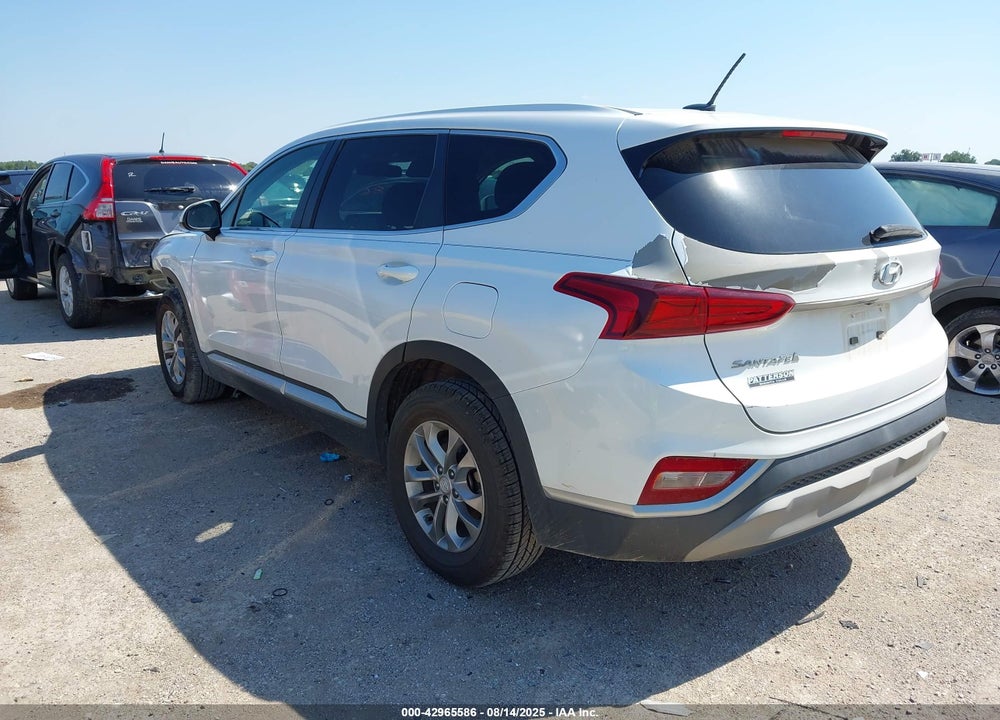 2019 HYUNDAI SANTA FE VIN: 5NMS23AD1KH002204
