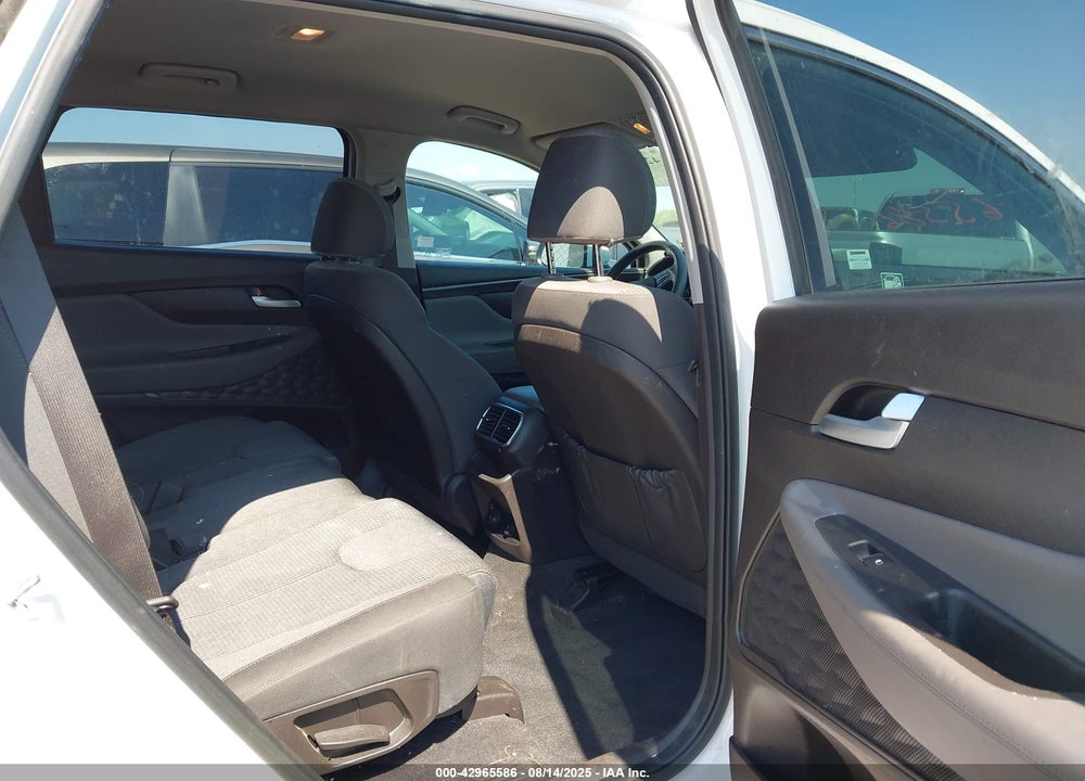 2019 HYUNDAI SANTA FE VIN: 5NMS23AD1KH002204