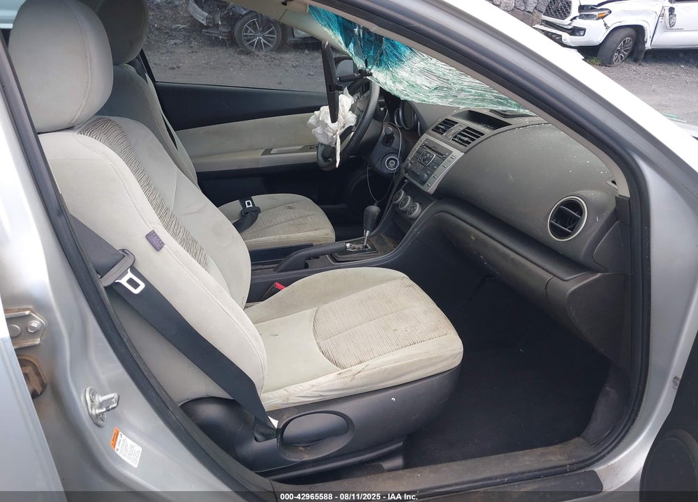 2010 MAZDA 6 I SPORT VIN: 1YVHZ8BHXA5M49596