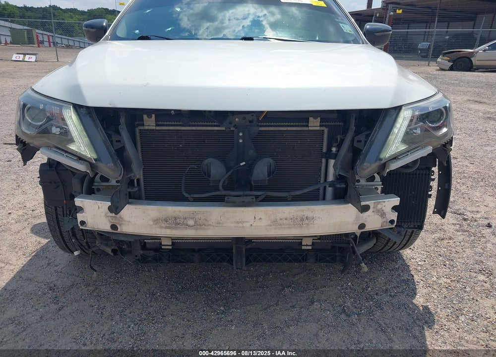 2020 NISSAN PATHFINDER SV 2WD VIN: 5N1DR2BNXLC604388