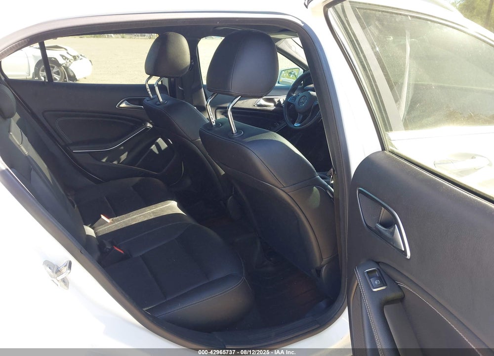 2020 MERCEDES-BENZ GLA-CLASS VIN: WDCTG4GB5LJ662186