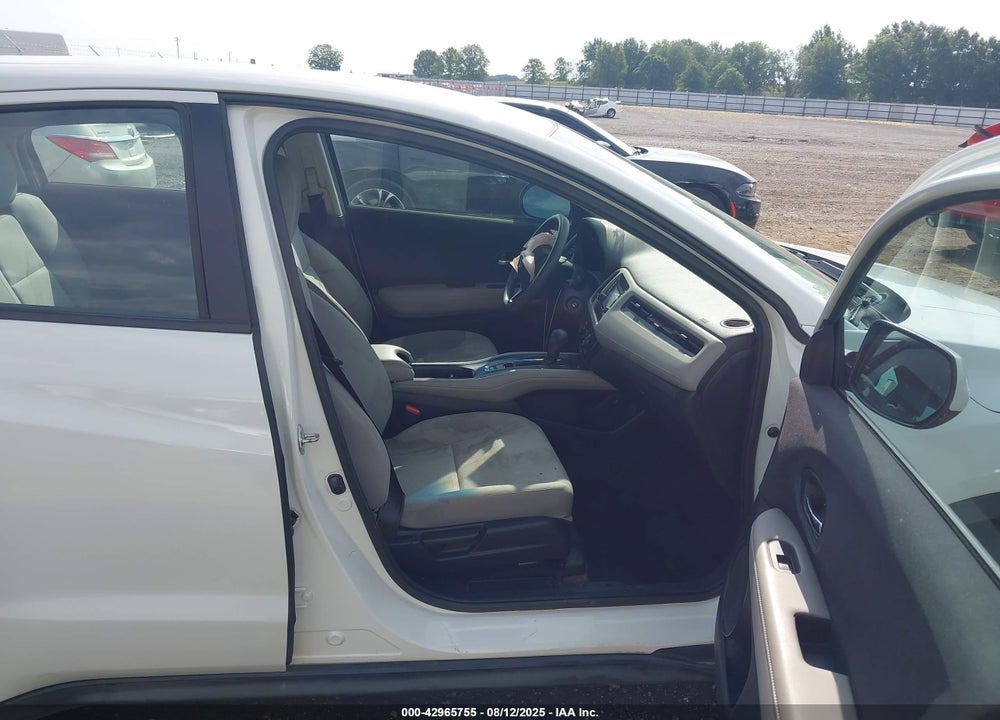 2021 HONDA HR-V VIN: 3CZRU5H31MM704325