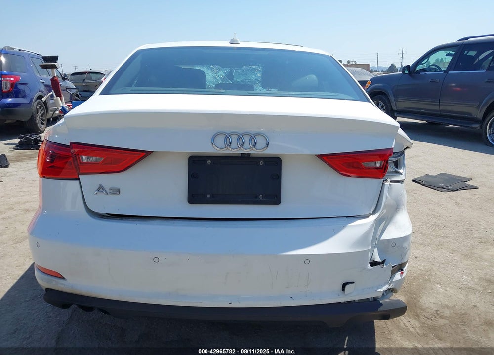 2016 AUDI A3 VIN: WAUA7GFF8G1056953