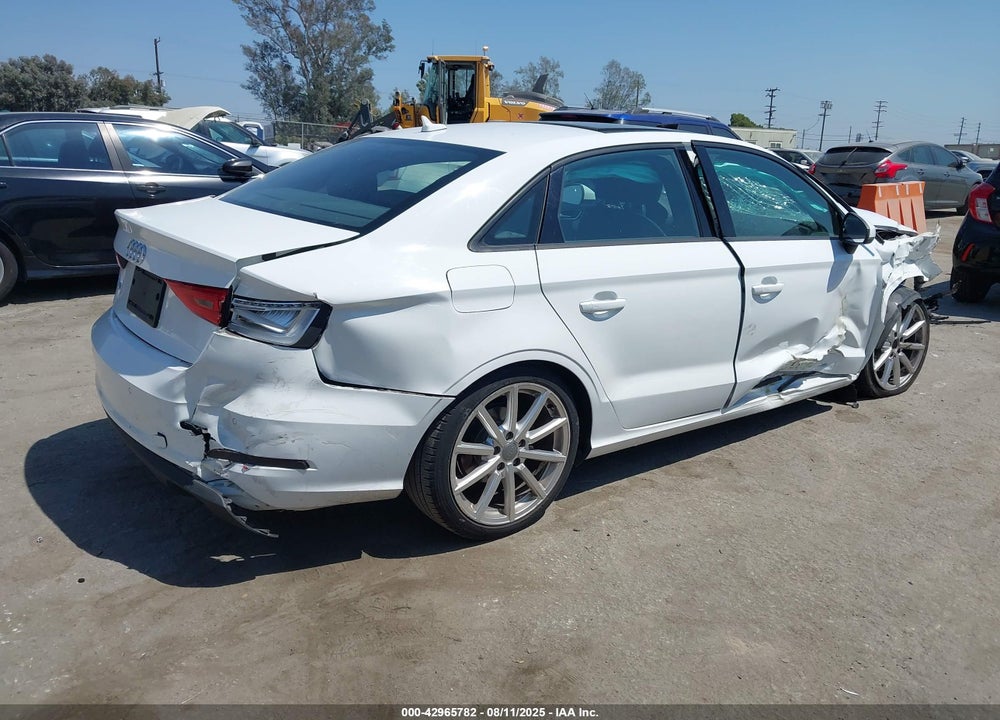 2016 AUDI A3 VIN: WAUA7GFF8G1056953