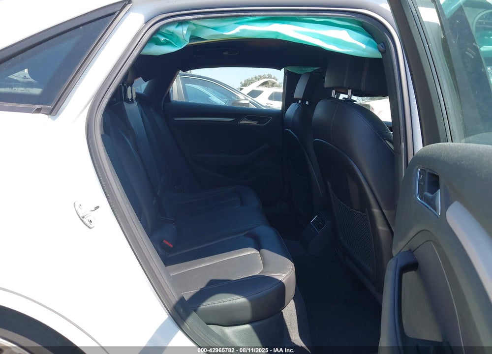 2016 AUDI A3 VIN: WAUA7GFF8G1056953