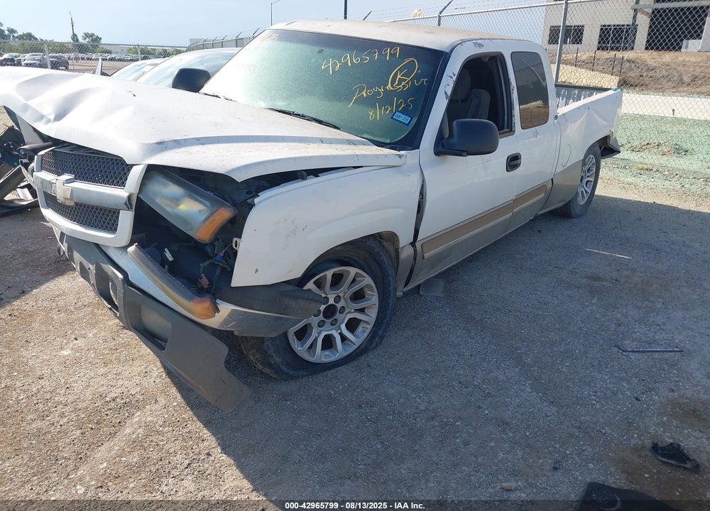 2003 CHEVROLET SILVERADO 1500 LS VIN: 2GCEC19T931113910