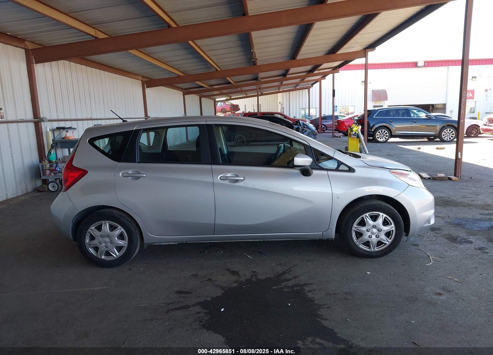 2015 NISSAN VERSA NOTE VIN: 3N1CE2CP1FL381861