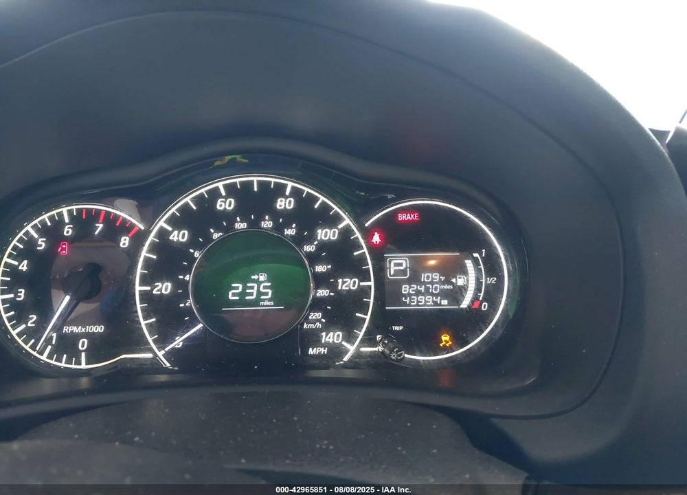 2015 NISSAN VERSA NOTE VIN: 3N1CE2CP1FL381861