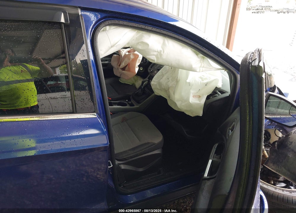 2014 FORD ESCAPE VIN: 1FMCU0GX2EUC36326