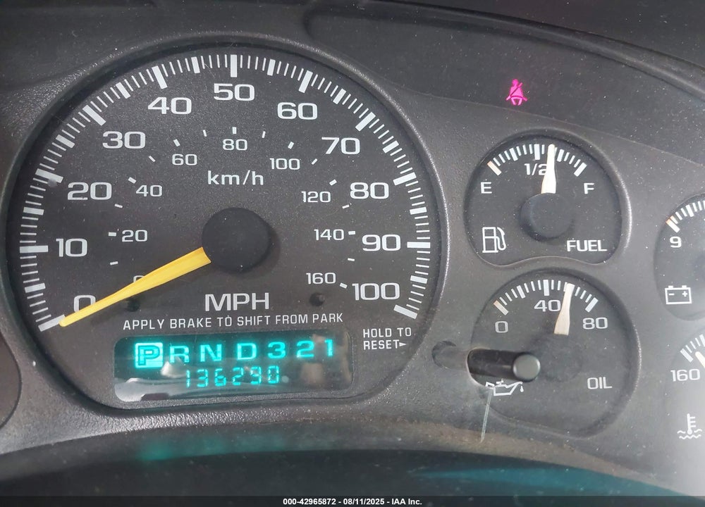 2001 CHEVROLET SILVERADO 1500 LS VIN: 2GCEK19T211116177