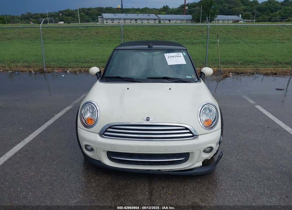 2011 MINI COOPER VIN: WMWZN3C5XBT133560