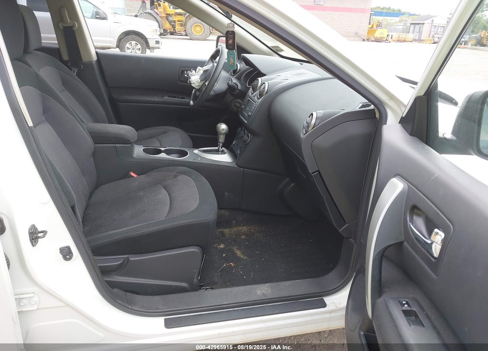2013 NISSAN ROGUE VIN: JN8AS5MVXDW125600