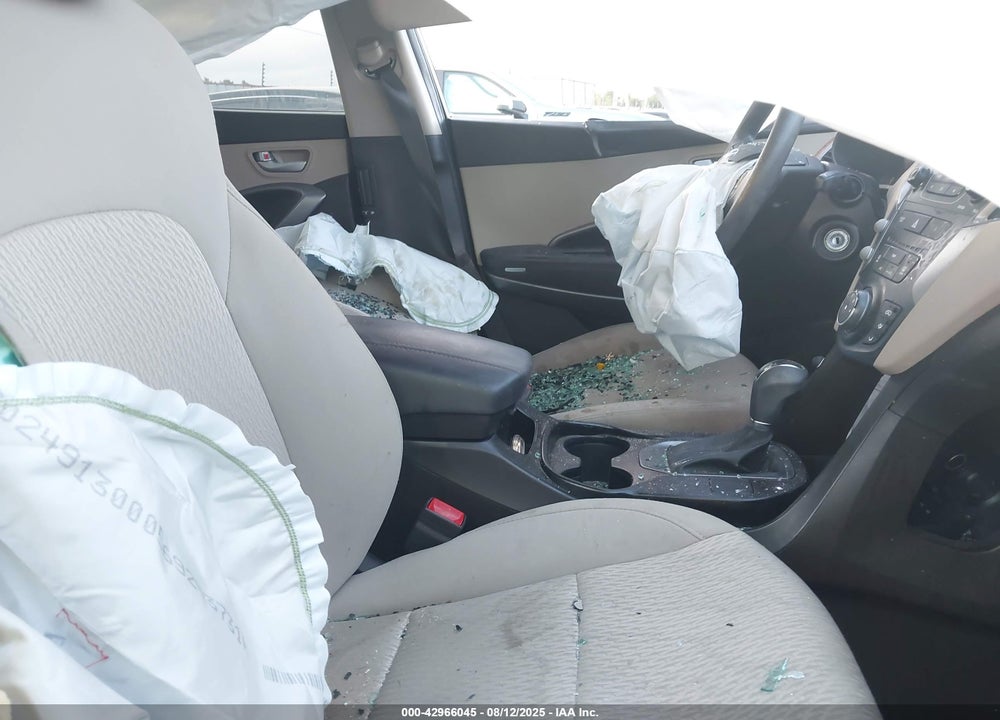 2014 HYUNDAI SANTA FE VIN: 5XYZT3LBXEG216713