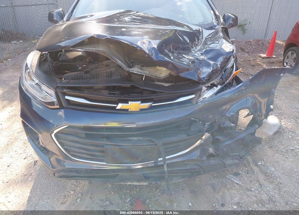 2018 CHEVROLET TRAX VIN: 3GNCJPSB8JL393551