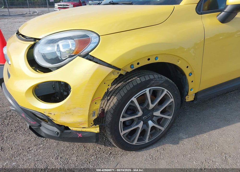 2017 FIAT 500X VIN: ZFBCFXCB2HP525066