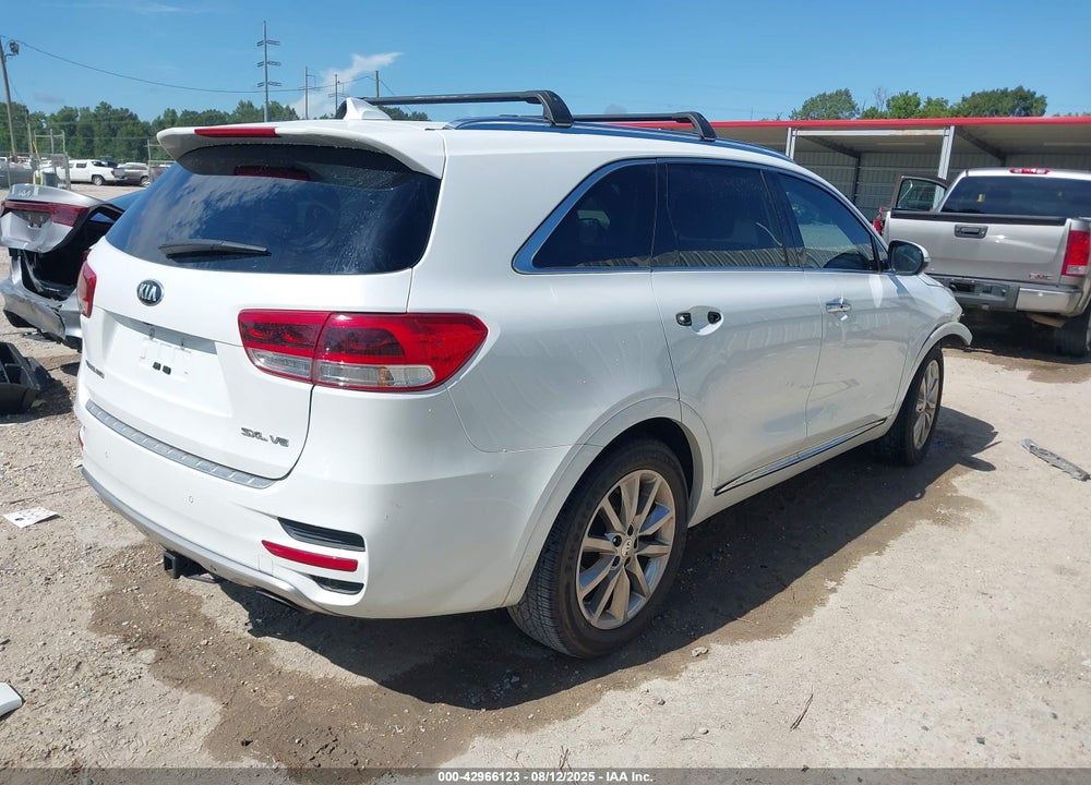 2017 KIA SORENTO VIN: 5XYPK4A58HG265863
