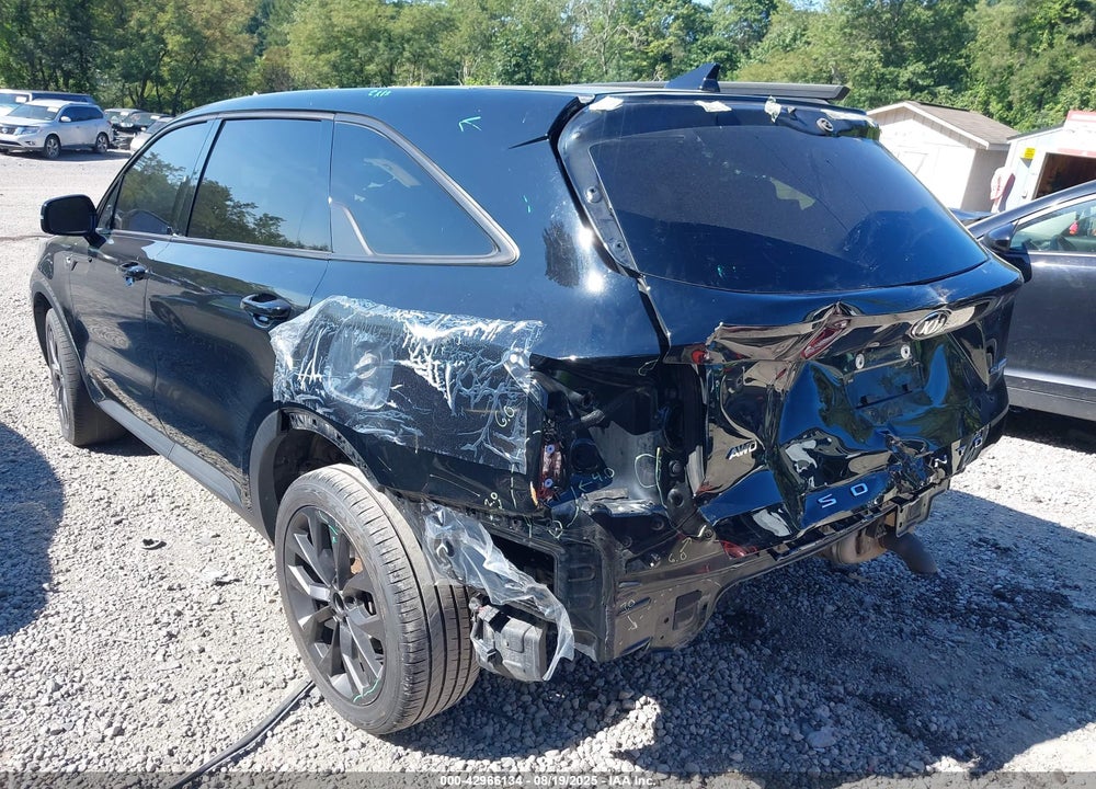 2021 KIA SORENTO VIN: 5XYRHDLF6MG063417