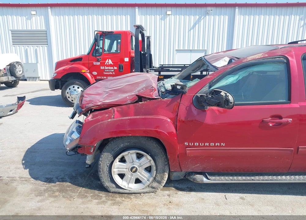 2013 CHEVROLET SUBURBAN 1500 VIN: 1GNSKJE78DR110558