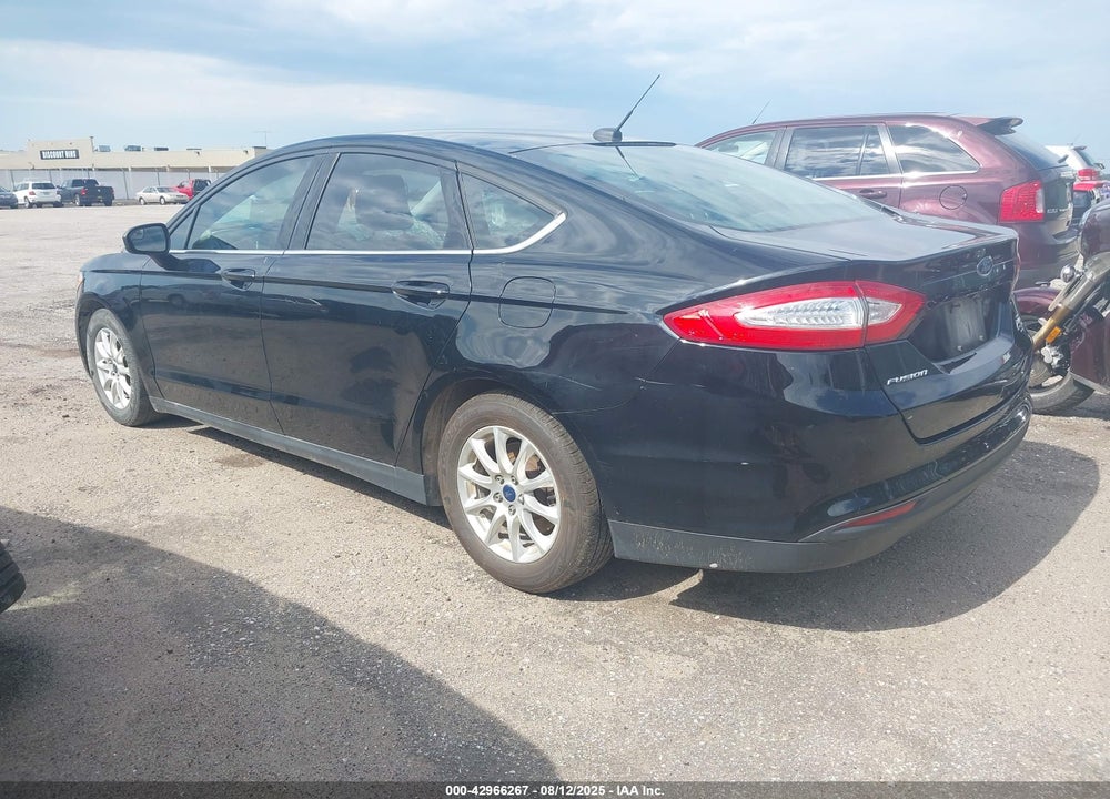 2016 FORD FUSION VIN: 3FA6P0G78GR268688