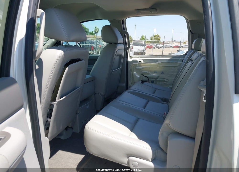 2013 CHEVROLET SILVERADO 1500 VIN: 3GCPKSE79DG196760