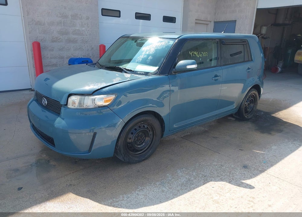 2008 SCION XB VIN: JTLKE50E681002641