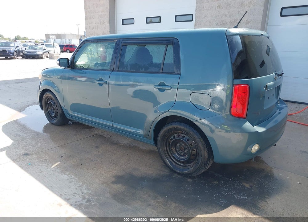2008 SCION XB VIN: JTLKE50E681002641