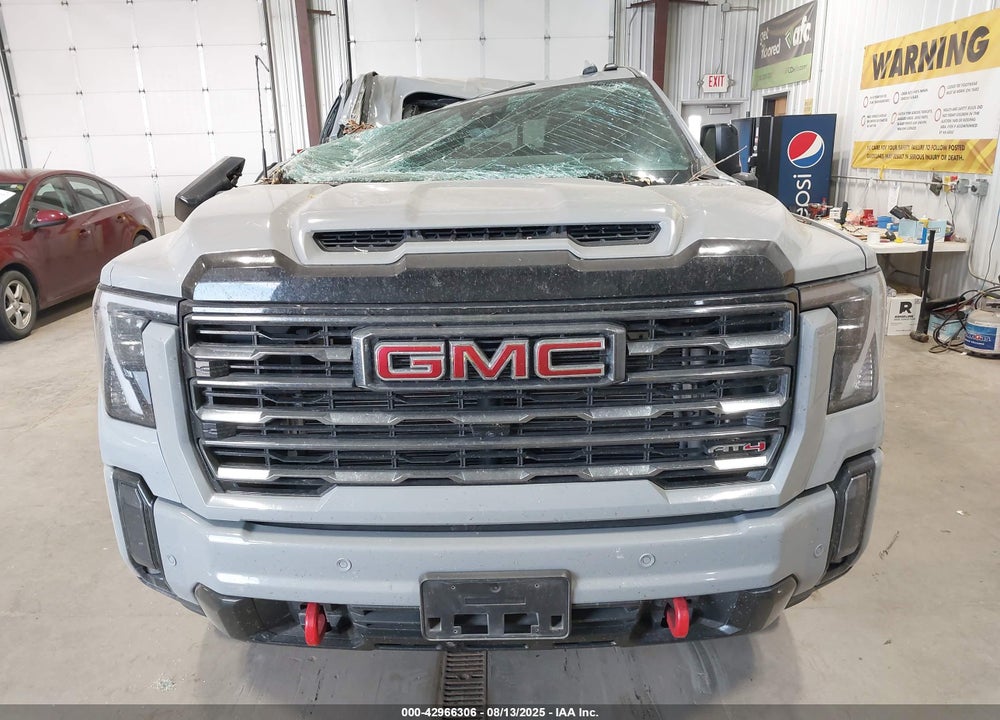 2024 GMC SIERRA 2500HD 4WD STANDARD BED AT4 VIN: 1GT49PEY5RF287568